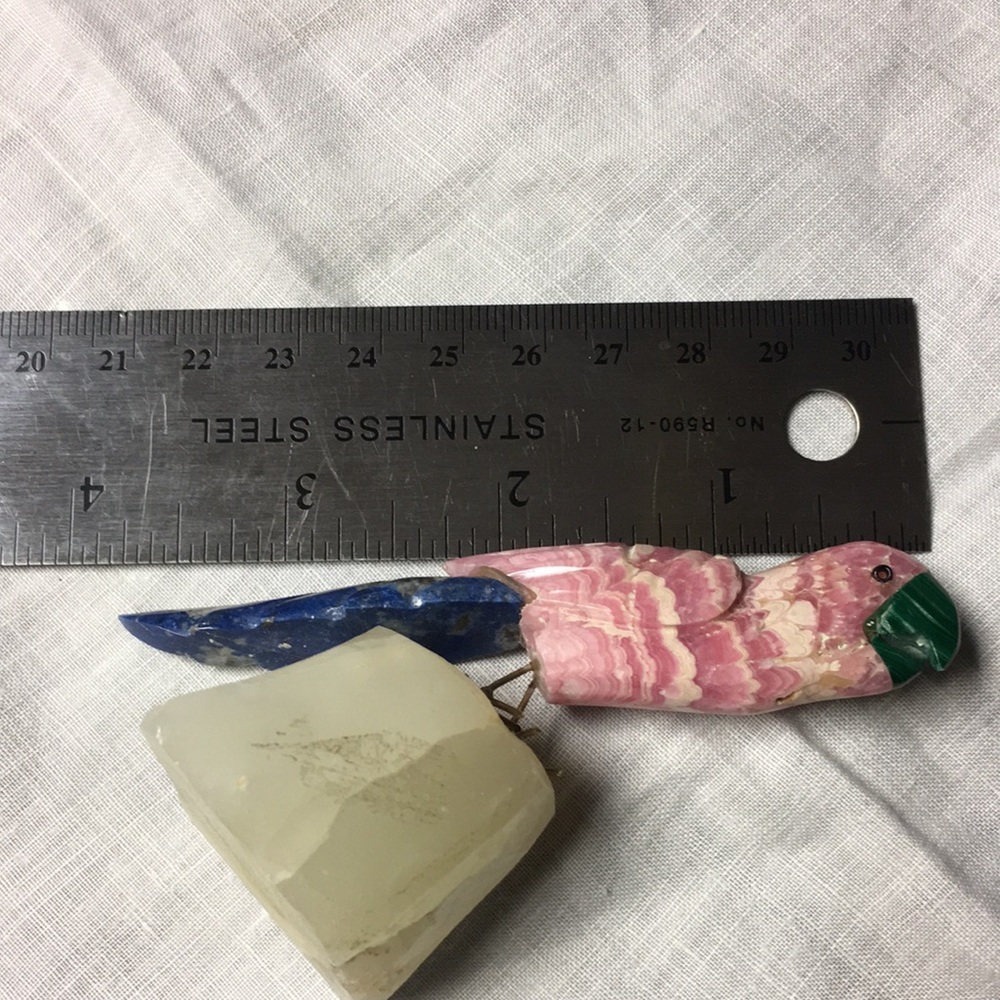 Hand Carved Bird Perched on Quartz Crystal Parrot Pink, Blue, White Calcite Peru - Picture 9 of 9